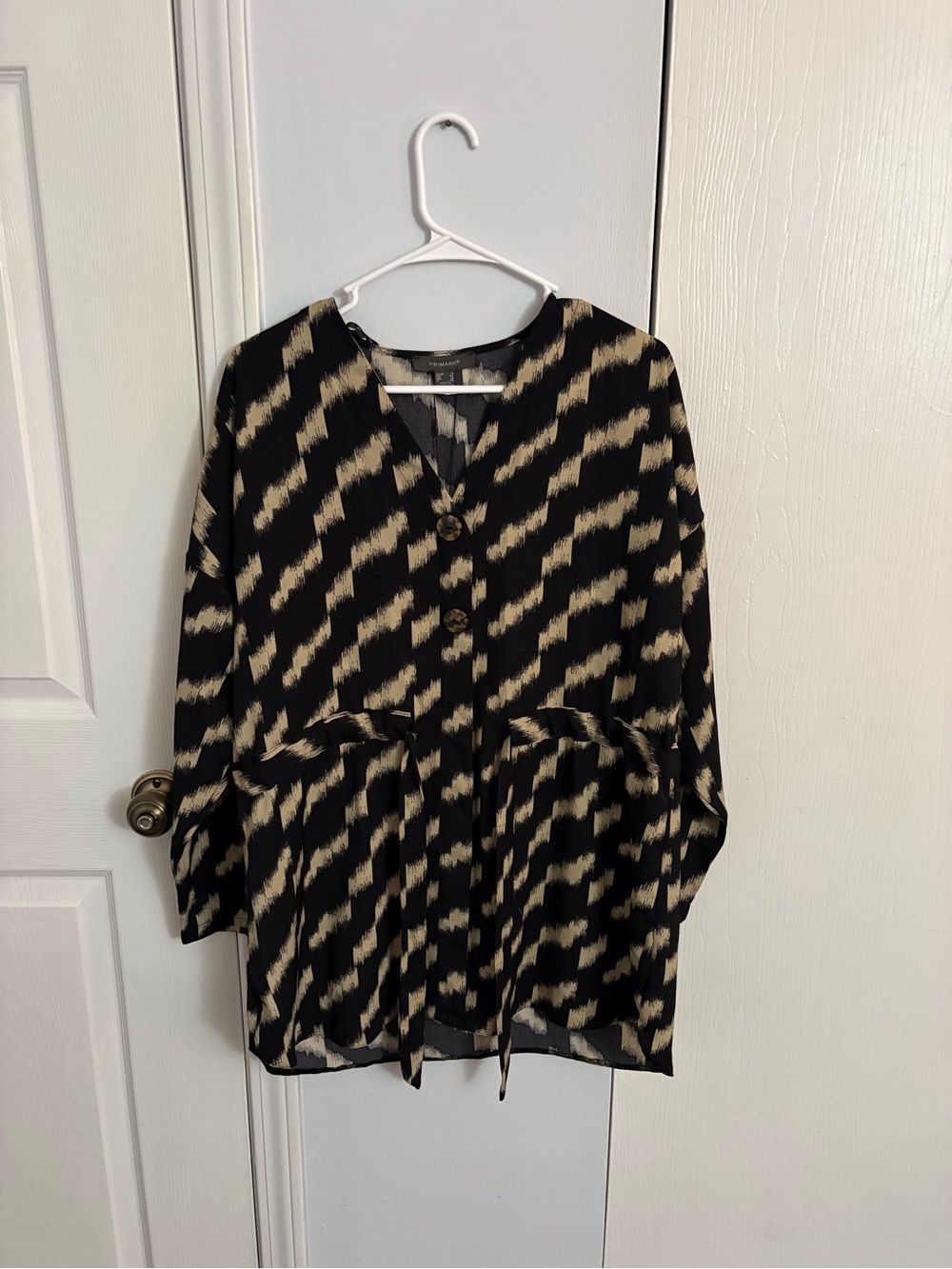 Primark Black and Cream Button-Front Peplum Tunic